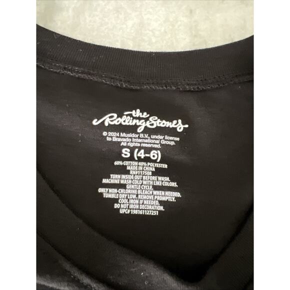 NWT Rolling Stones Embellished T-Shirt /Women's 4/6 Small Black Cotton Blend - Picture 6 of 8